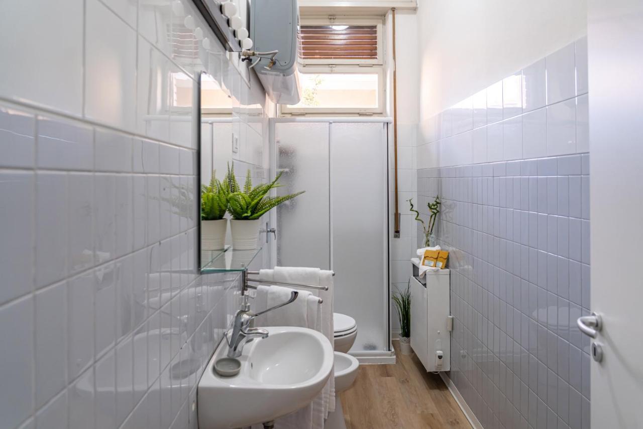 Casa Golgi - Pavia City - By Host4U Extérieur photo