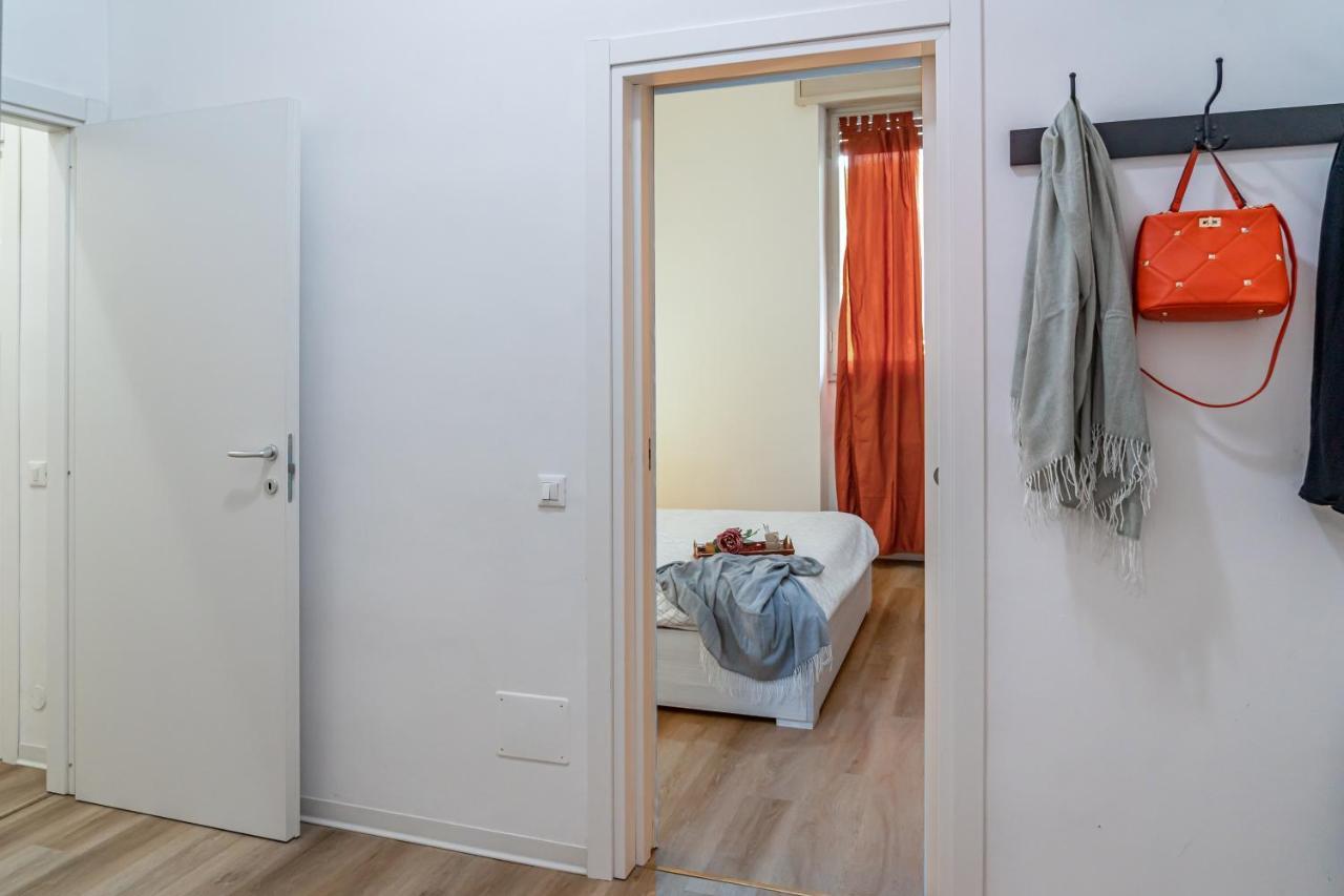 Casa Golgi - Pavia City - By Host4U Extérieur photo