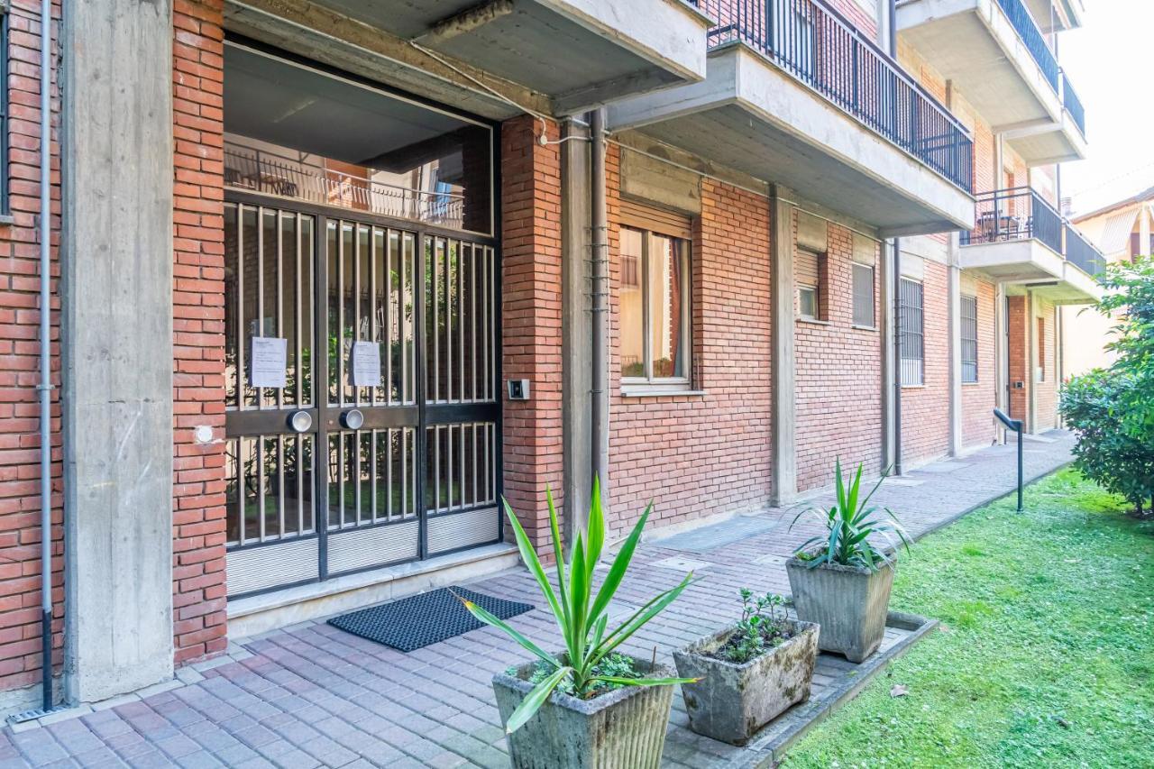 Casa Golgi - Pavia City - By Host4U Extérieur photo